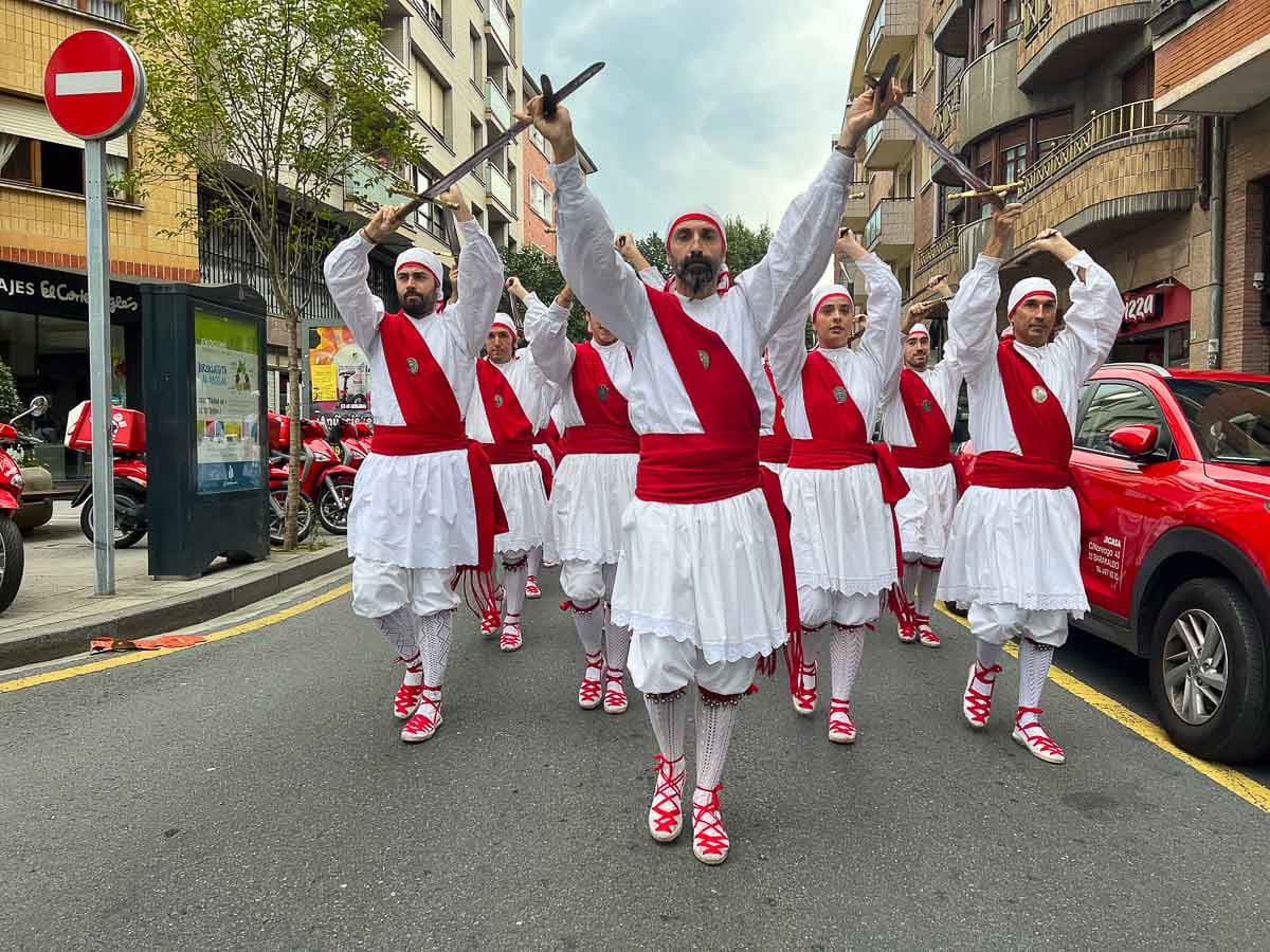 Festival Internacional Rebulir - Inauguración y Obradoiro