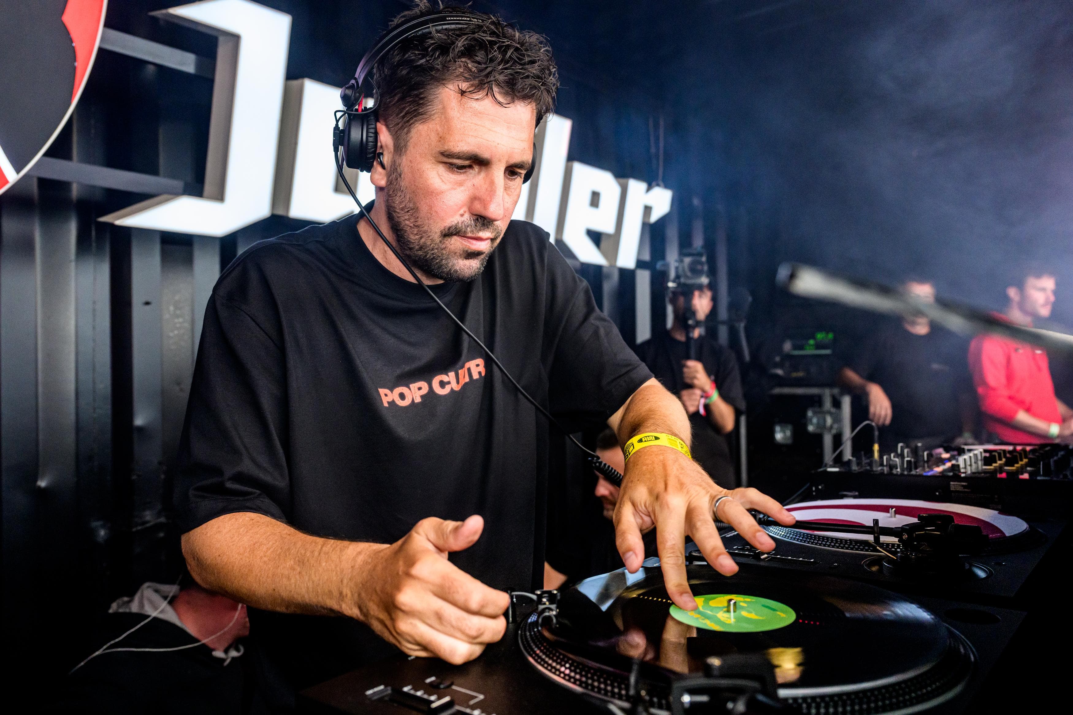 Actuaciones de JJ Set Eva Chloé, Lúa Gándara DJ y Saibran DJ Set