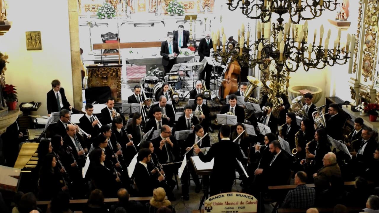 Pasacalles de la Banda Unión Musical de Cabral