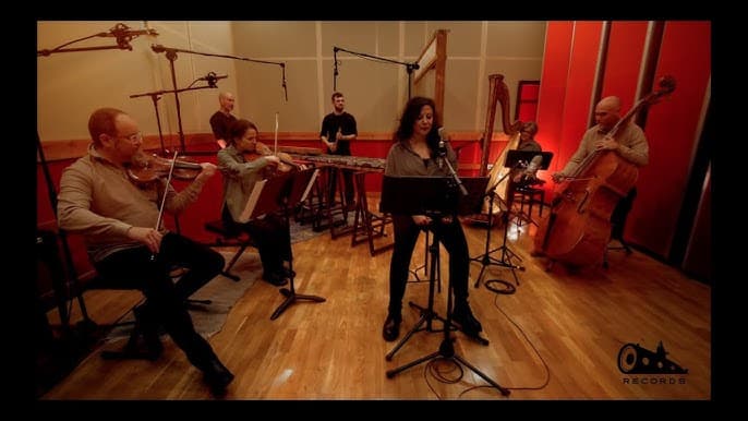 Ciclo Experimenta: Proxección e Concerto de Basabi