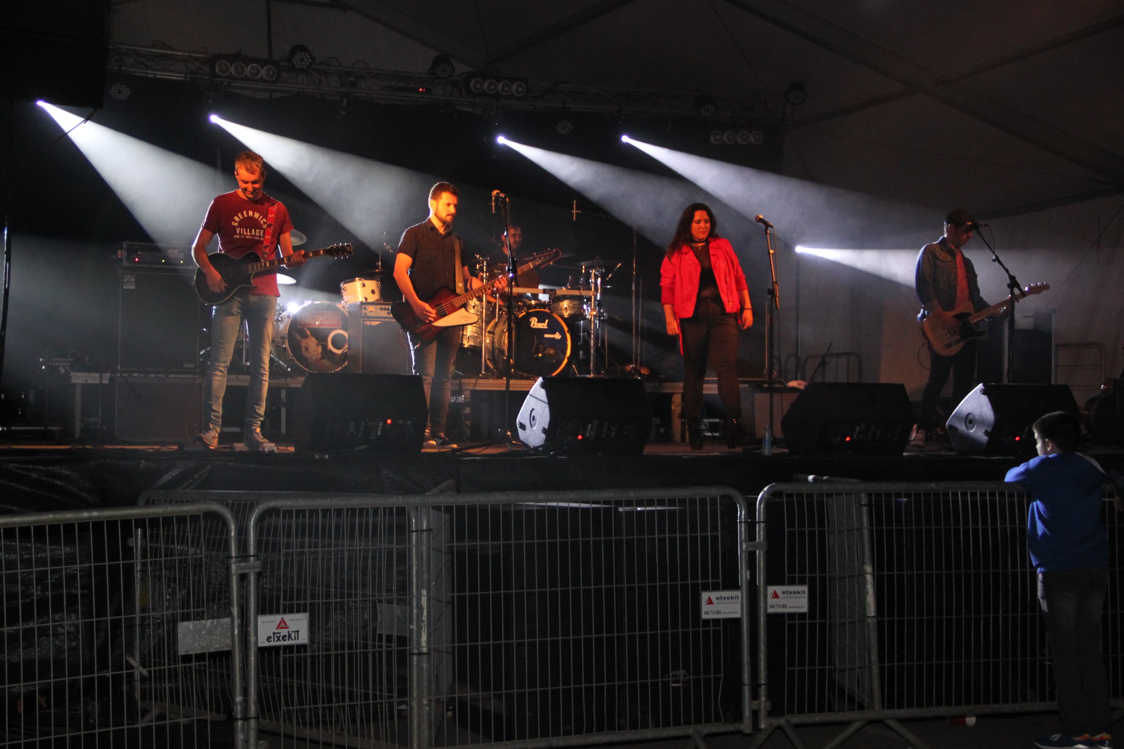 Sesión vermú con The Cruce