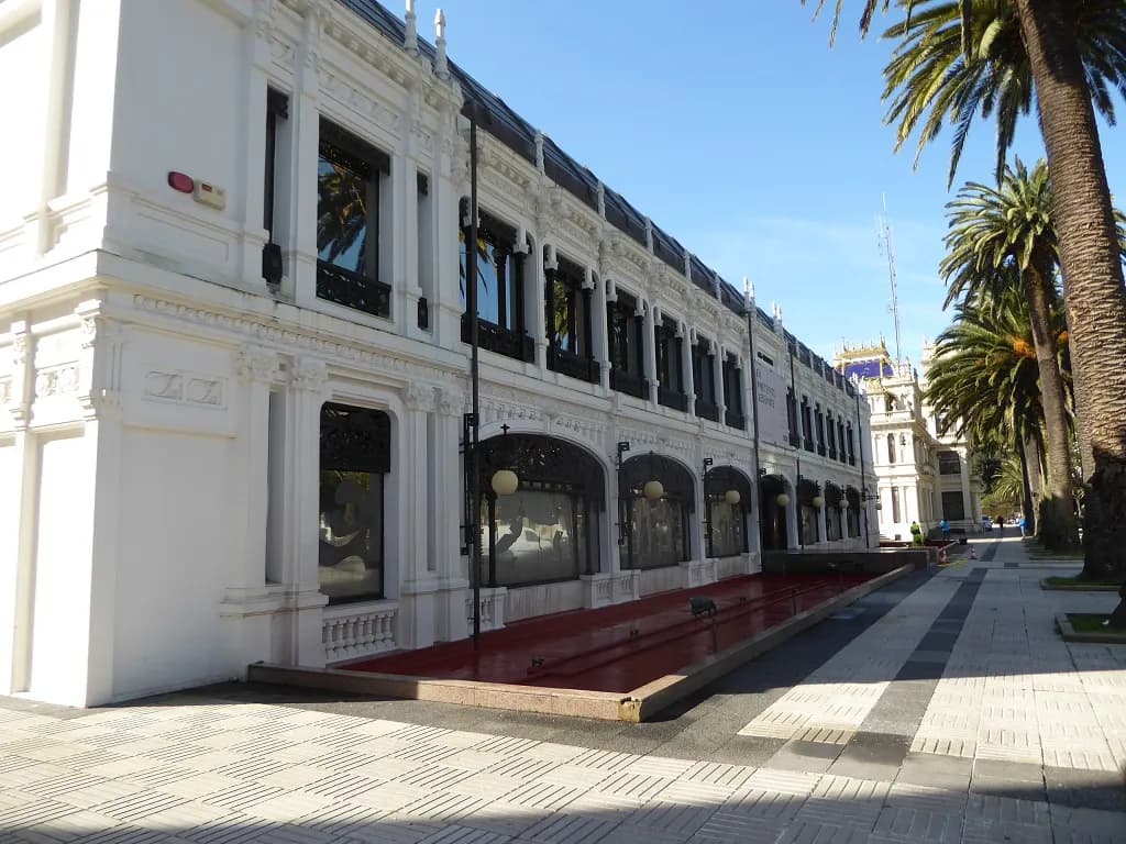 Visita guiada 'O legado de González Villar: modernismo'