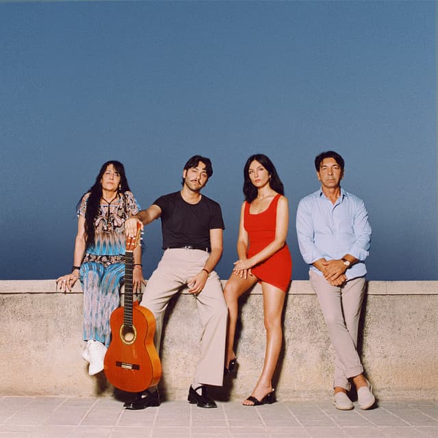 YERAI CORTÉS - Formato solo