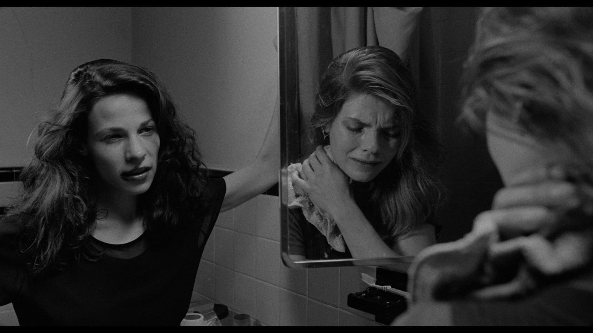 Cinenterraza – CULT MOVIES 2025: THE ADDICTION de Abel Ferrara