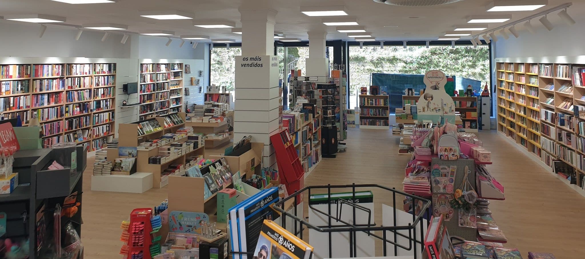 Presentación de 'Una familia de embrujo' y cuentacuentos