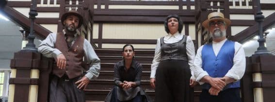 Balteira na Casa das Crechas