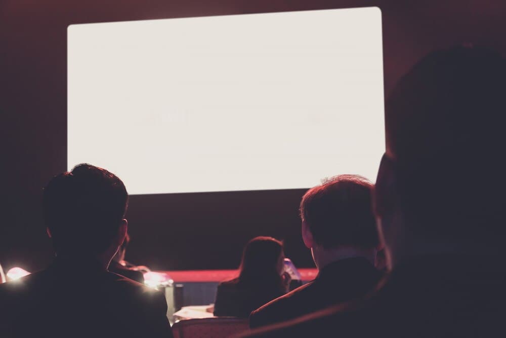 Documental y coloquio 'Coexistencia: tras as pegadas dos pumas'