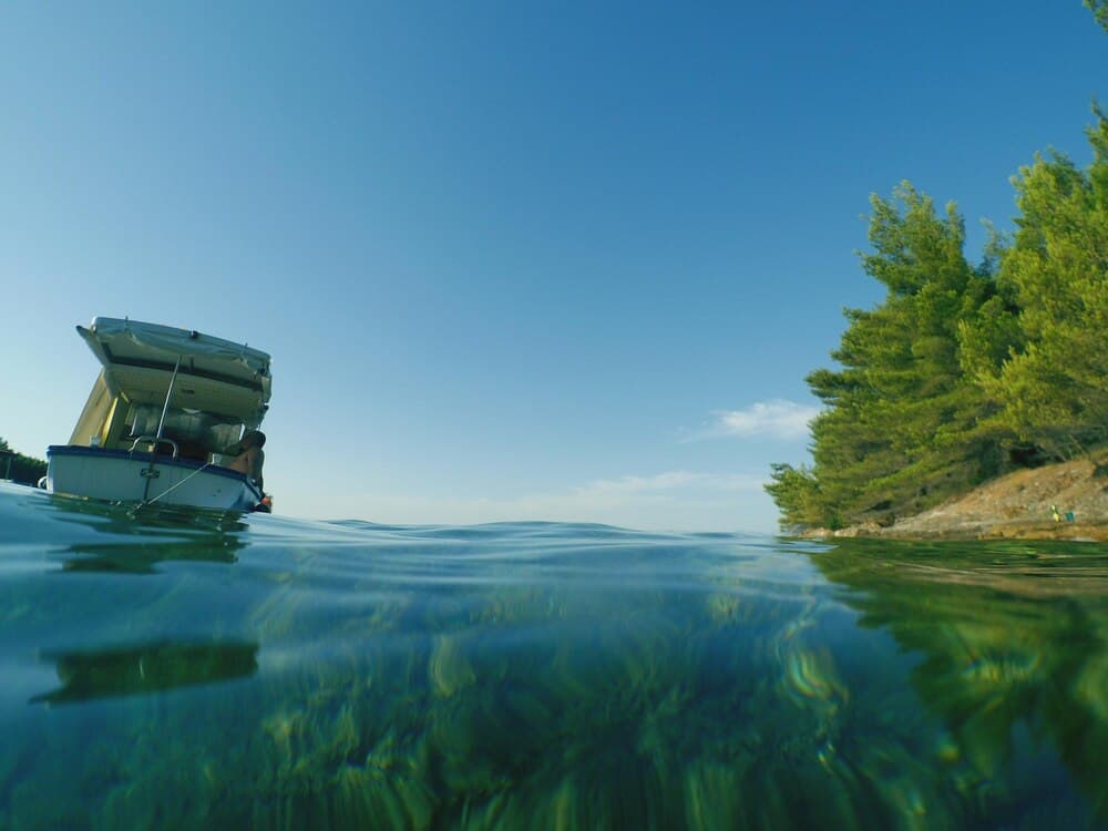 Grumetes científicos navegan por la ría de Vigo