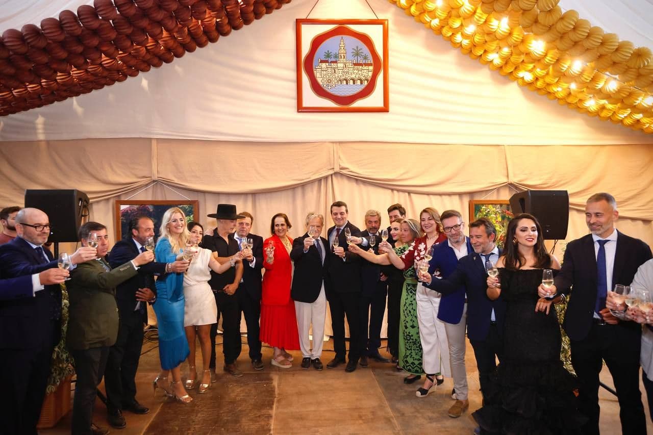 La recepción oficial del Ayuntamiento de Córdoba en el inicio de la Feria 2025