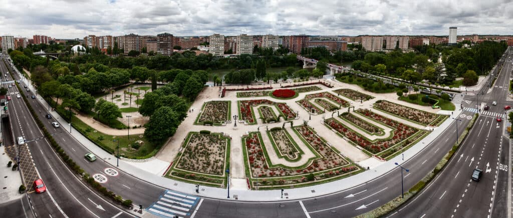 PARQUE DE LA ROSALEDA FRANCISCO DE SABADELL - VALLADOLID CITY OF FILM