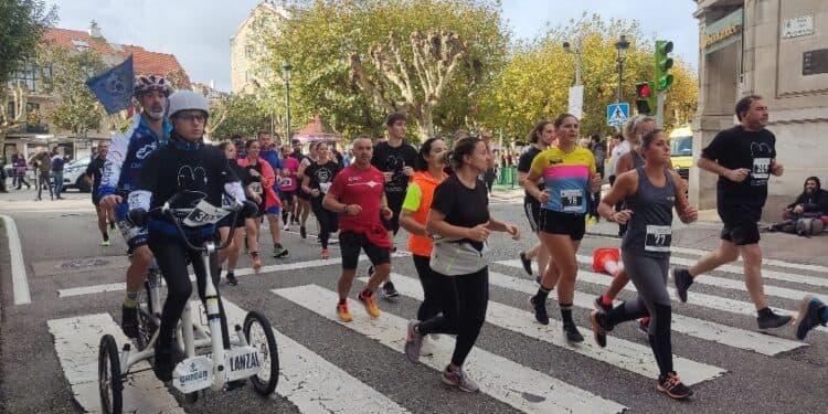 XIII Carrera Solidaria 'Eu Móvome pola Esclerose Múltiple'