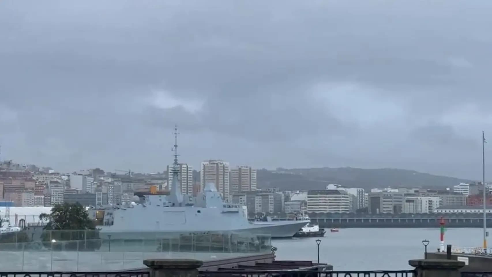 Visita de la fragata francesa Fremm Bretagne