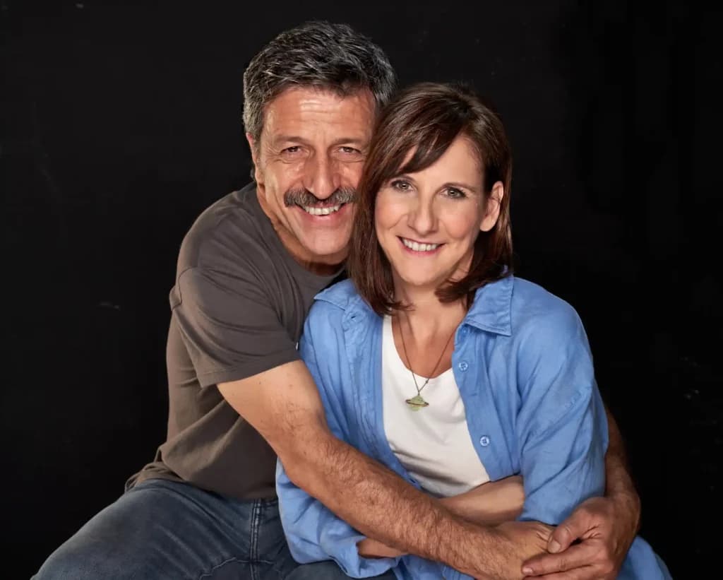 LOS AMIGOS DE ELLOS DOS