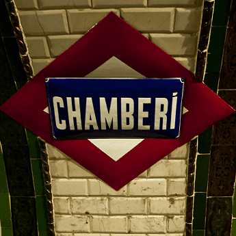 Estación Chamberí: Historia y Arquitectura en el Corazón de Madrid