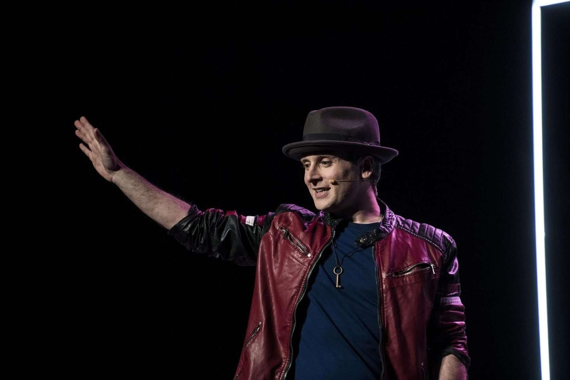 Espectáculo de magia: ‘Nada es lo que parece’