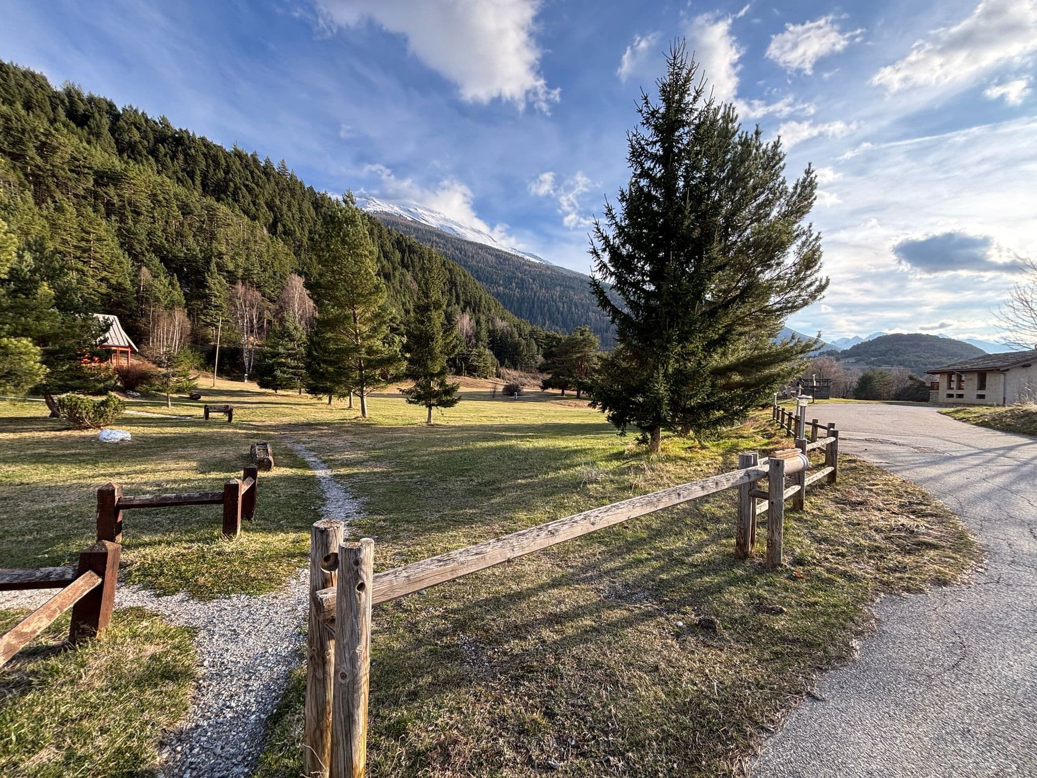 77è Campament Social d'Alta Muntanya als Alps Francesos