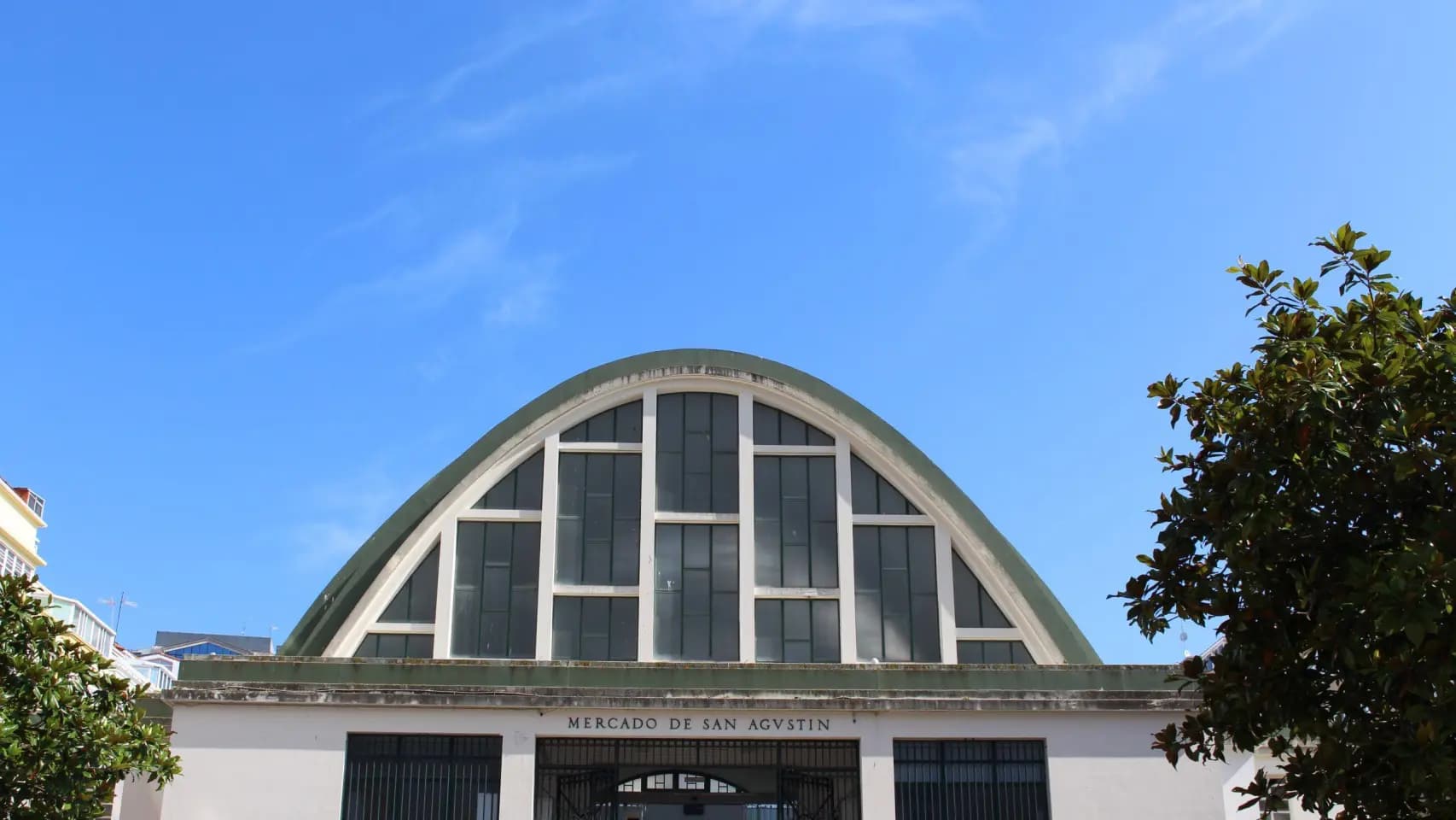 Mercado das Nubes de Otoño