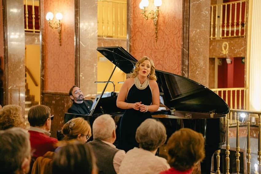 INÉS LORANS Y RUBÉN FDEZ. AGUIRRE