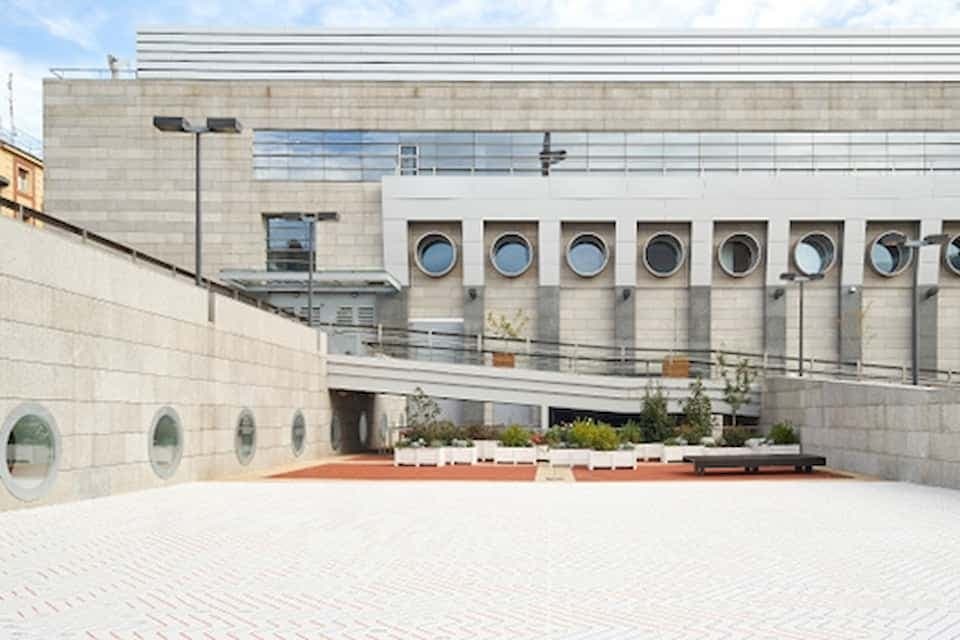 Poetas en el Artium