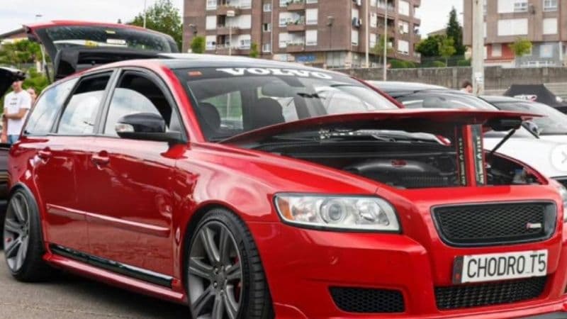 Auto Salón Nipón
