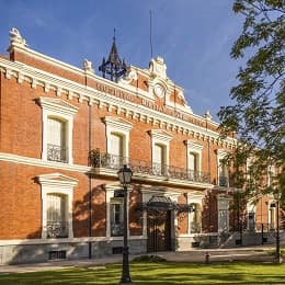 Paseo Cultural: Museo Sanidad Militar