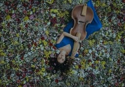 Pilar Almalé, viola de gamba y voz