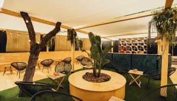 Jardín Cervezas Alhambra