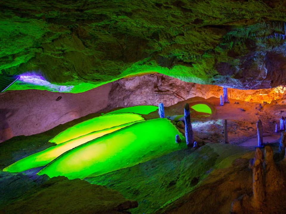 Cova de Can Marça | Cave Tour