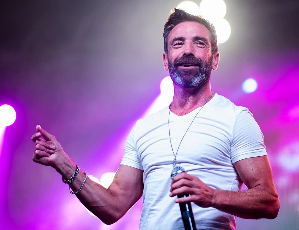 OBK Gira 30 Aniversario