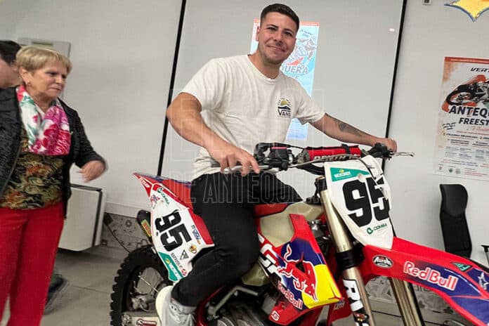 Exhibición benéfica de motos con lo mejor del freestyle