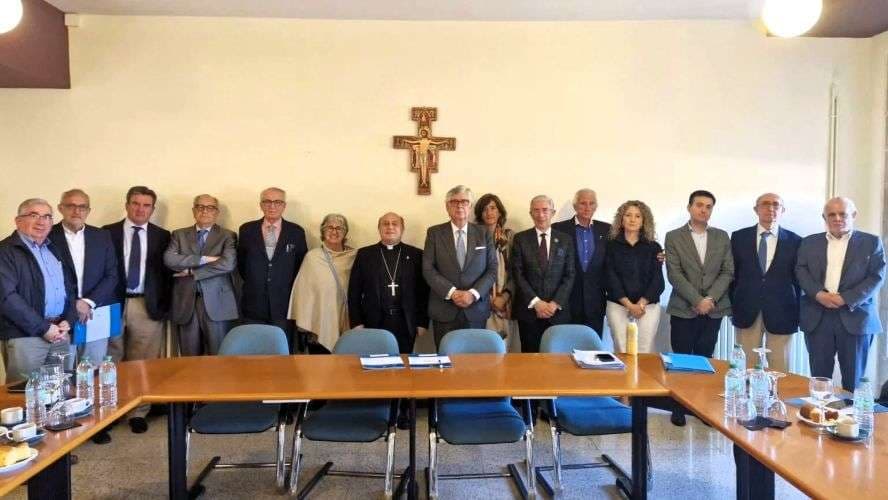 Seminario 'Ética e IA. ¿la IA cambia o transforma a la persona?'