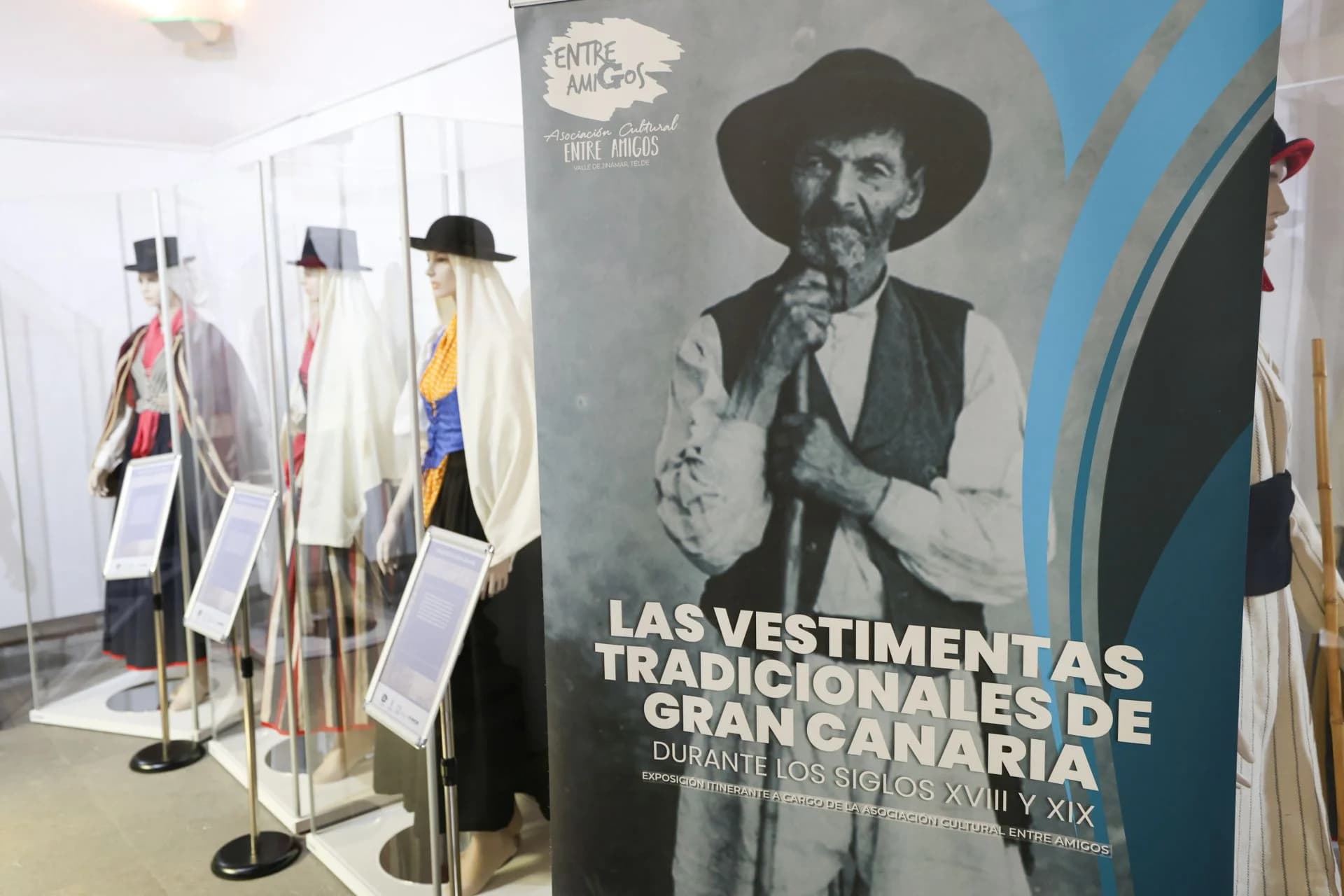 Exposición Las vestimentas tradicionales de Gran Canaria durante los siglos XVIII y XIX