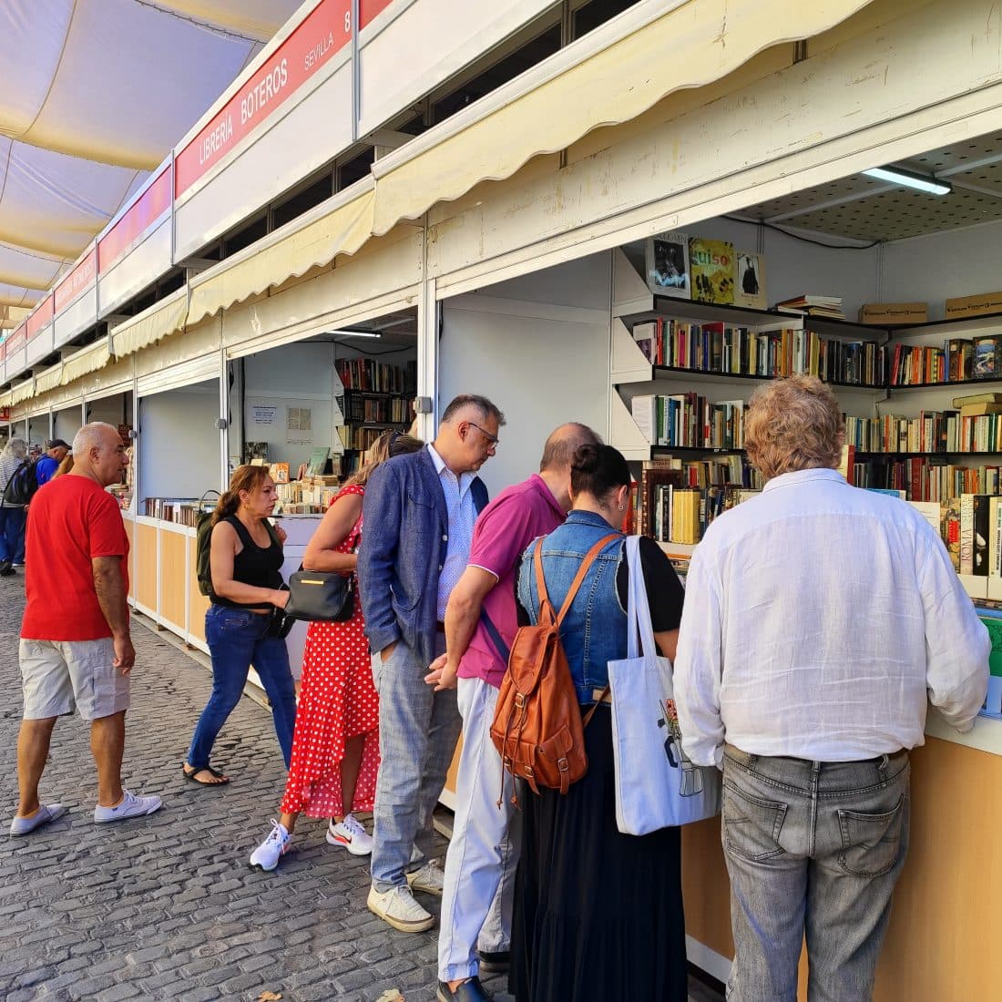 Feria del libro Antiguo y de Ocasión de Sevilla