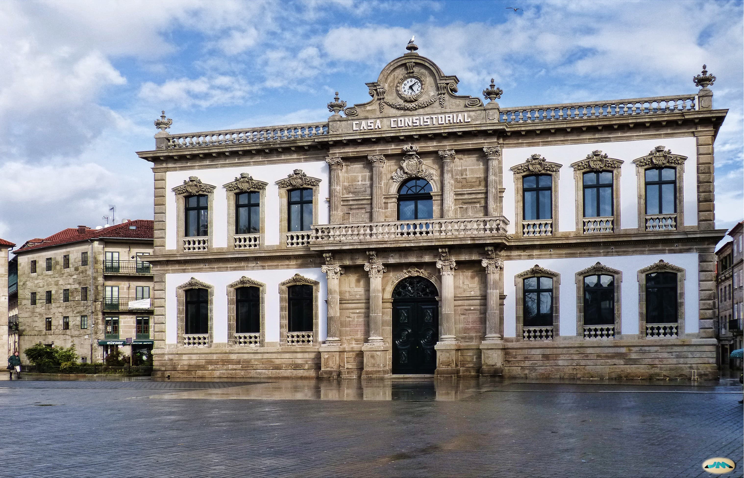 File:Concello de Pontevedra (12053504444).jpg - Wikimedia Commons