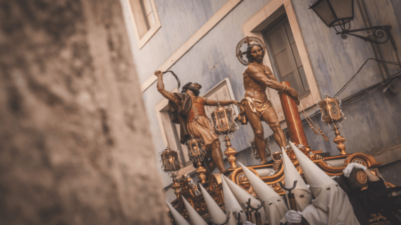 Procesión de Paz y Caridad en la Semana Santa de Cuenca 2025