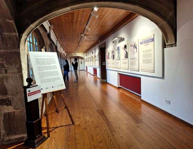 Exposición 'As primeiras profesoras da UCM'