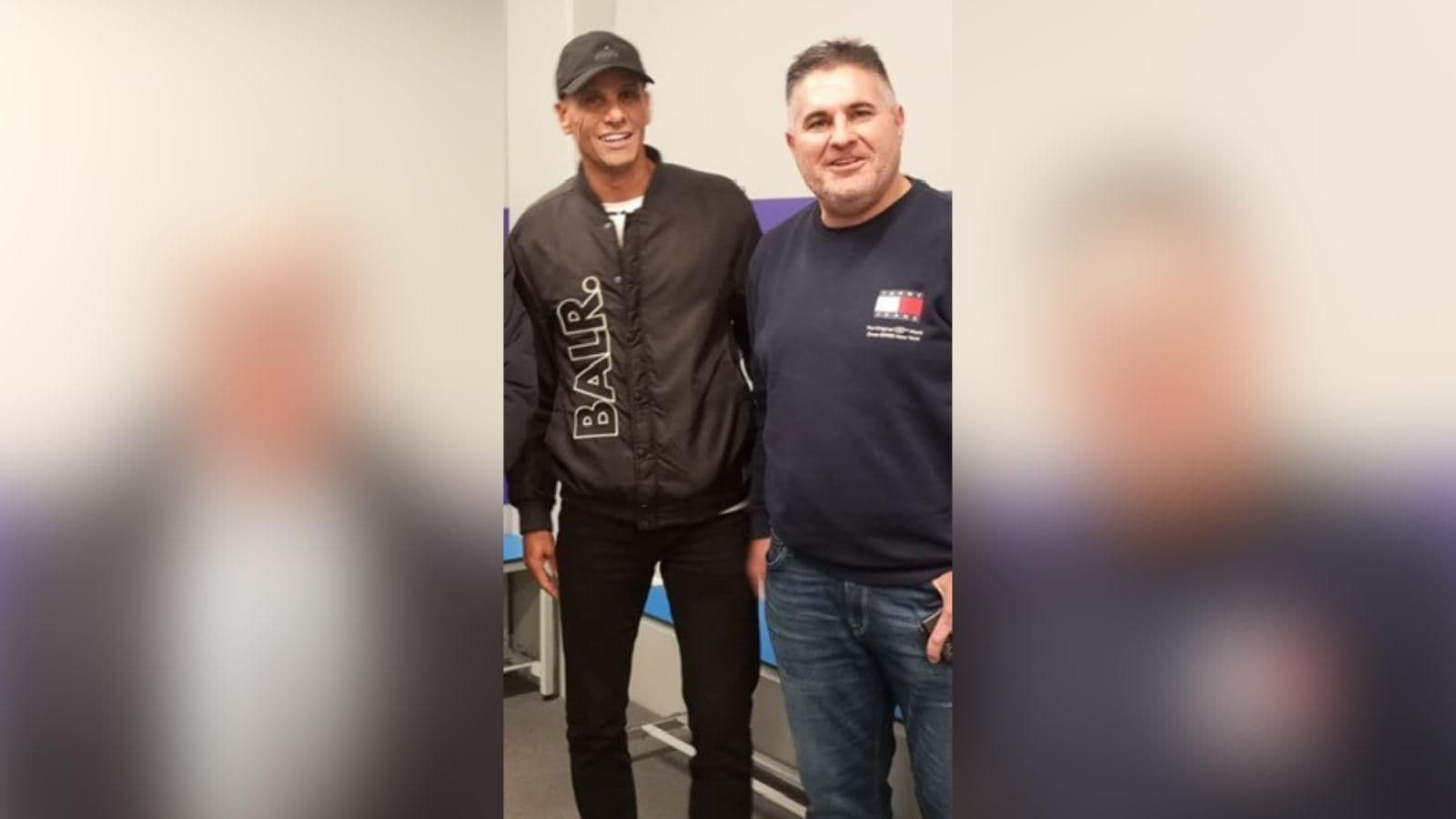 Visita de Rivaldo a O Couto