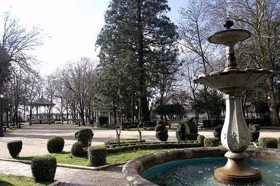 PARK PARQUE ROSALÍA DE CASTRO IN LUGO LUGO - GALICIA