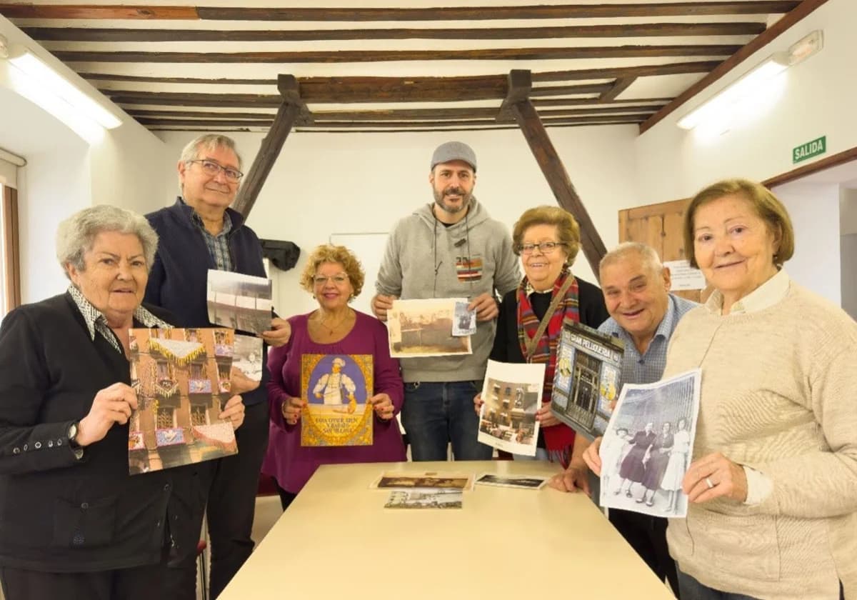 Intervención artística de las 'abuelas grafiteras'