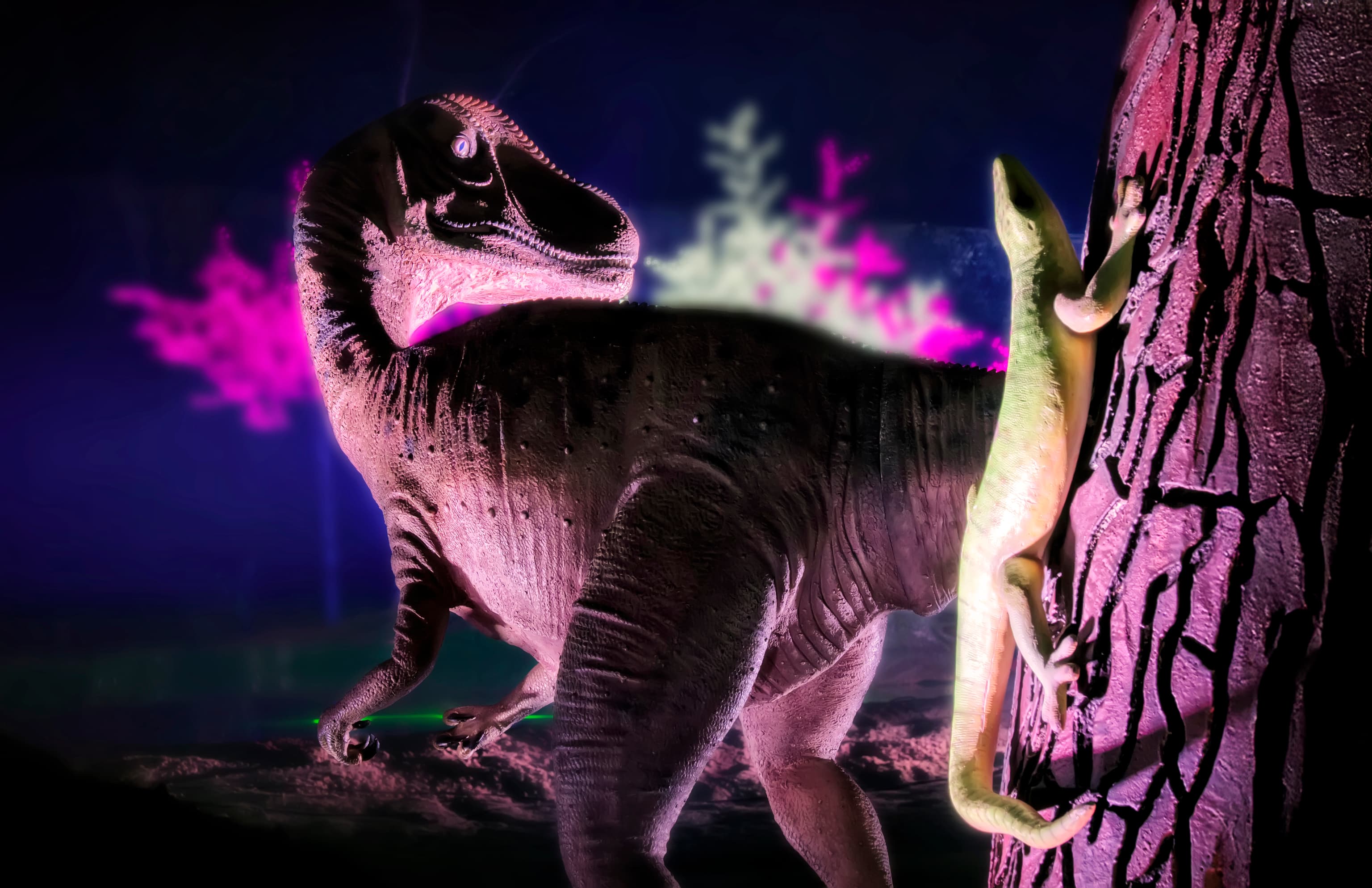 Aventura jurásica con dinosaurios 'vivos'