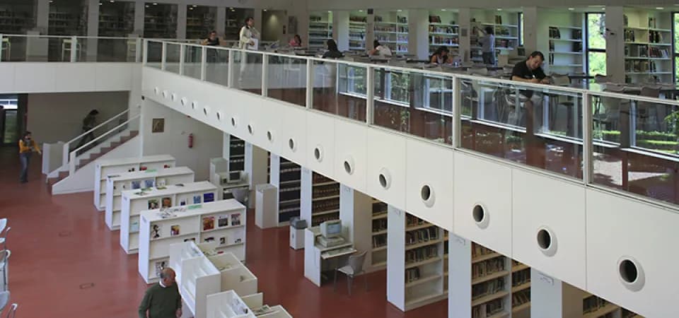 Biblioteca Pública del Estado - Biblioteca Provincial de Sevilla "Infanta Elena"