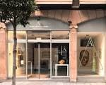 Fachada exterior de la Galería Arancha Osoro en Oviedo