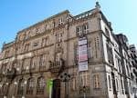 Fachada histórica de la Escuela de Artes y Oficios de Vigo