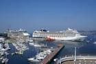 Vista panorámica del puerto de Vigo y el Muelle de Trasatlánticos con varios cruceros