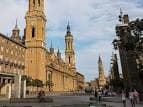 Vista panorámica de la Plaza del Pilar con la Basílica de fondo