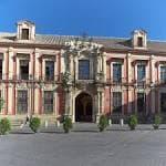 File:Palacio Arzobispal de Sevilla. Portada.jpg - Wikimedia Commons