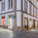 Esquina de edificio histórico en Rúa Fonte de San Miguel