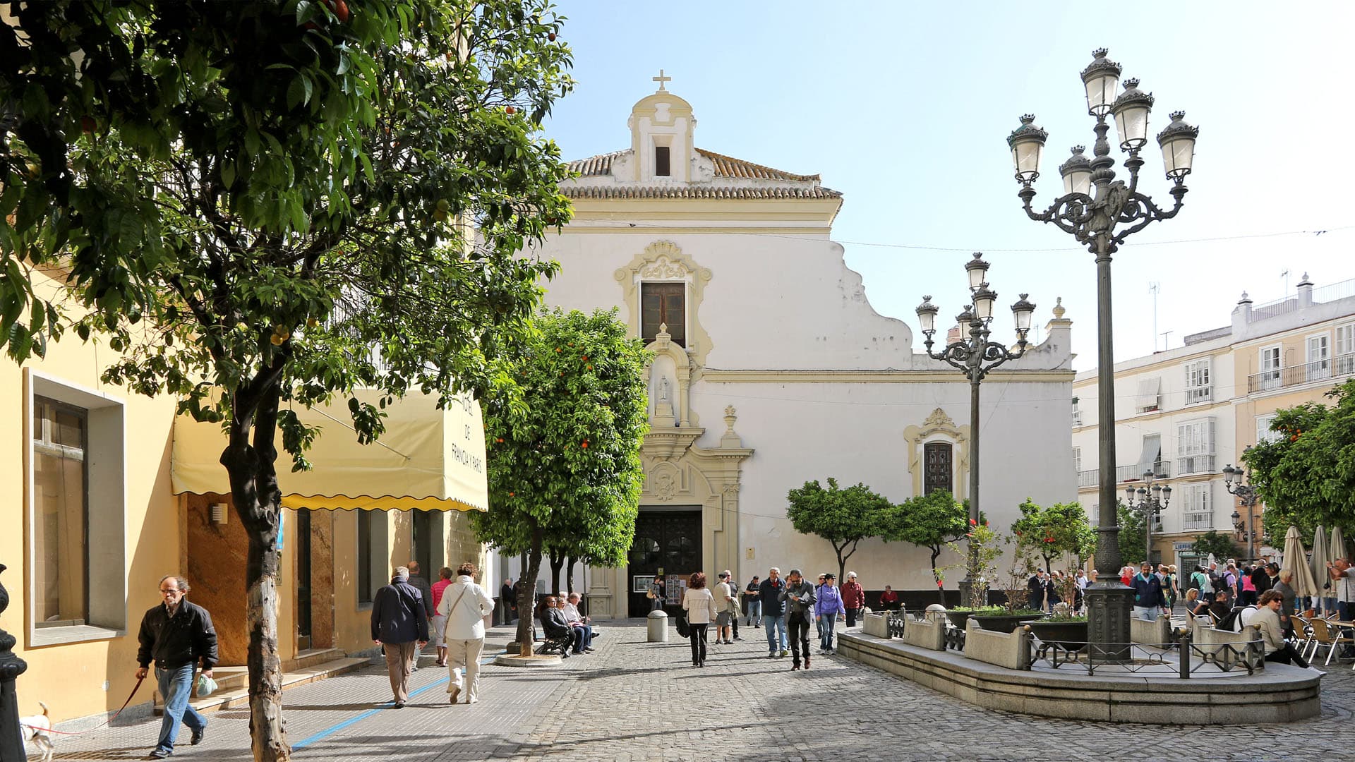 File:Spain - Cadiz, Plaza San Francisco - panoramio.jpg ...