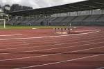 Pista de atletismo y gradas del estadio universitario