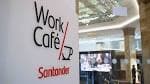 Área de recepción o entrada del Work Café Santander